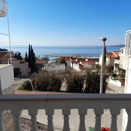 Apartment Obiteljske Sobe Zdenko *