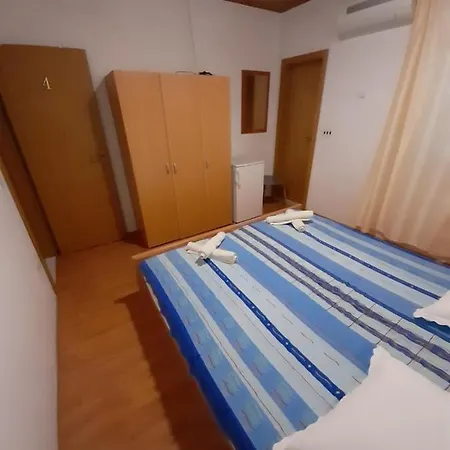 Apartment Obiteljske Sobe Zdenko *